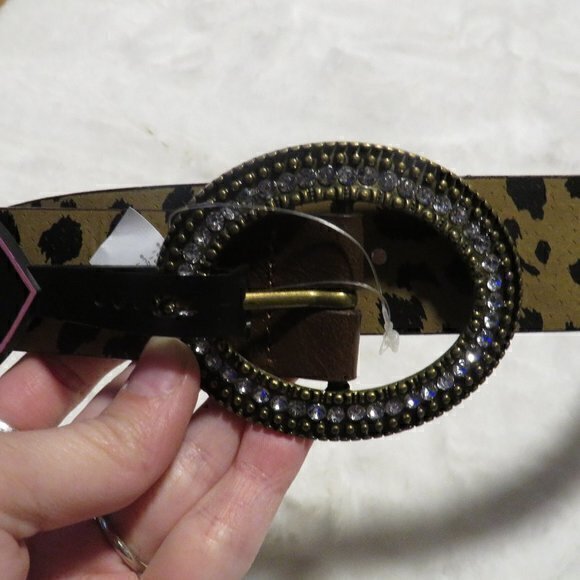 Betsey Johnson leopard print belt - Picture 3 of 6